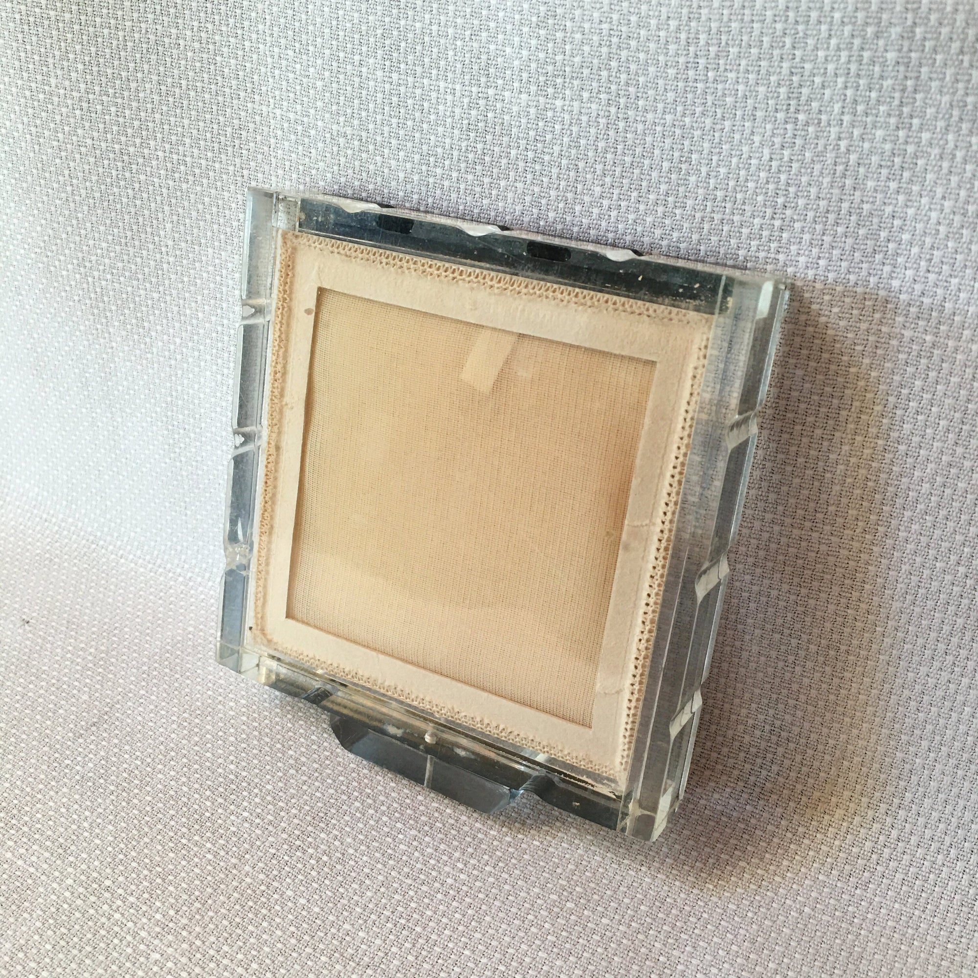Vintage 1940's Lucite Compact: Ton-Ton, Hand Painted Floral Compact