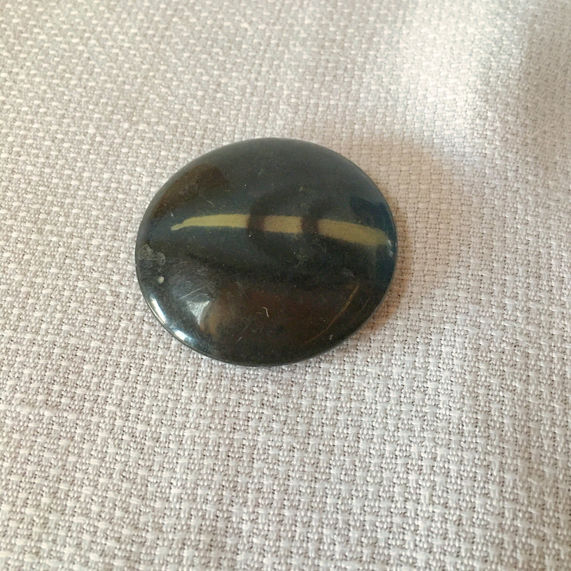 Vintage Button Collection in Blue Tin, Bakelite, Glass, Metal, Shell & More, c. 1930s–1950s