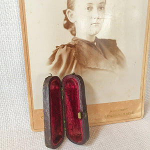 Antique Leather Jewelry Presentation Box Red Velvet Interior