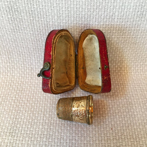 Simons Bros. Gold Thimble, Dated 1915, Size 8 with Leather Silk Lined Case