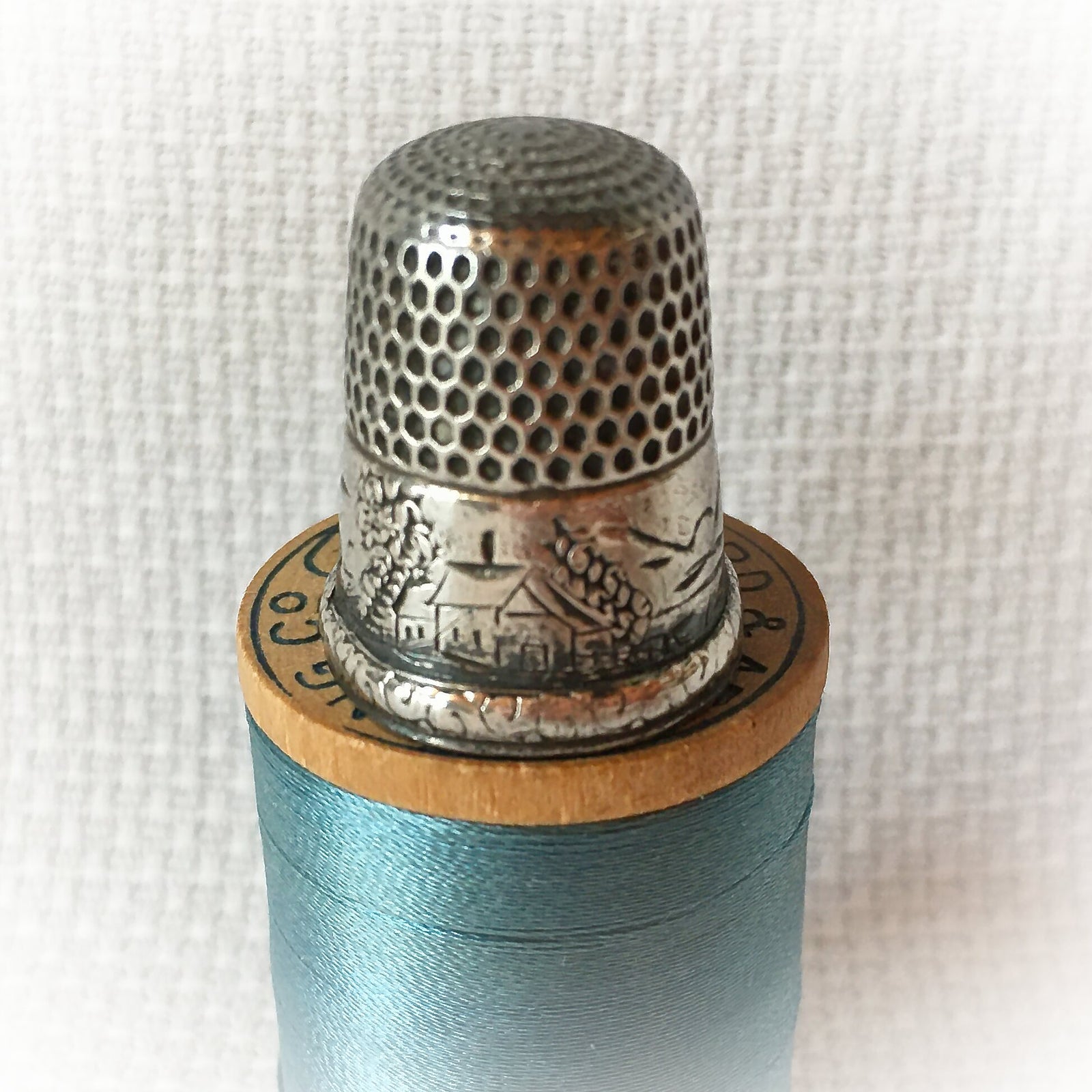 1890's - 1910's Sterling Silver Thimble, Simons Bros, Farmhouse Design, Size 9