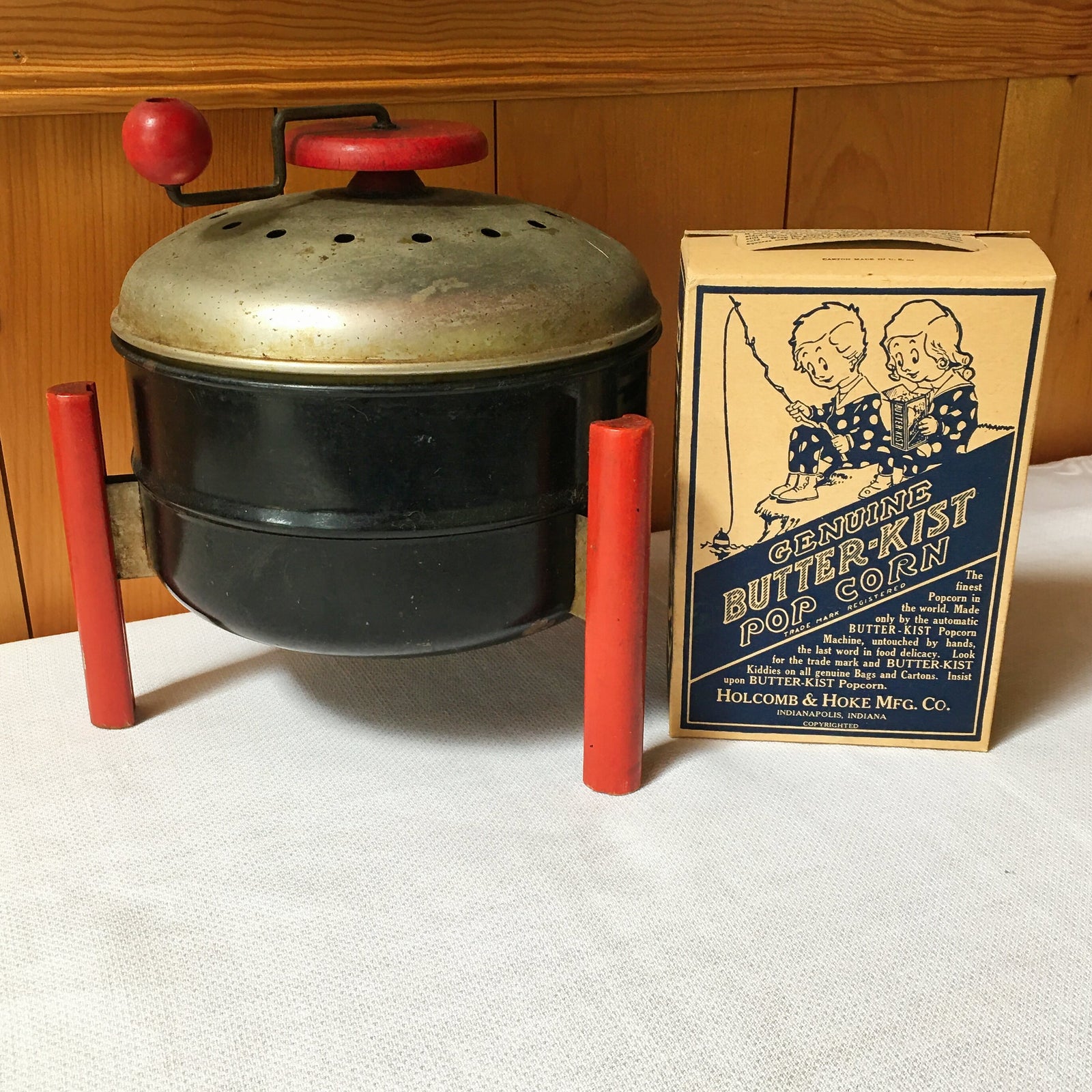 Vintage Kwikway Electric Popcorn Popper with Butter-Kist Popcorn Box, 1930s-40s