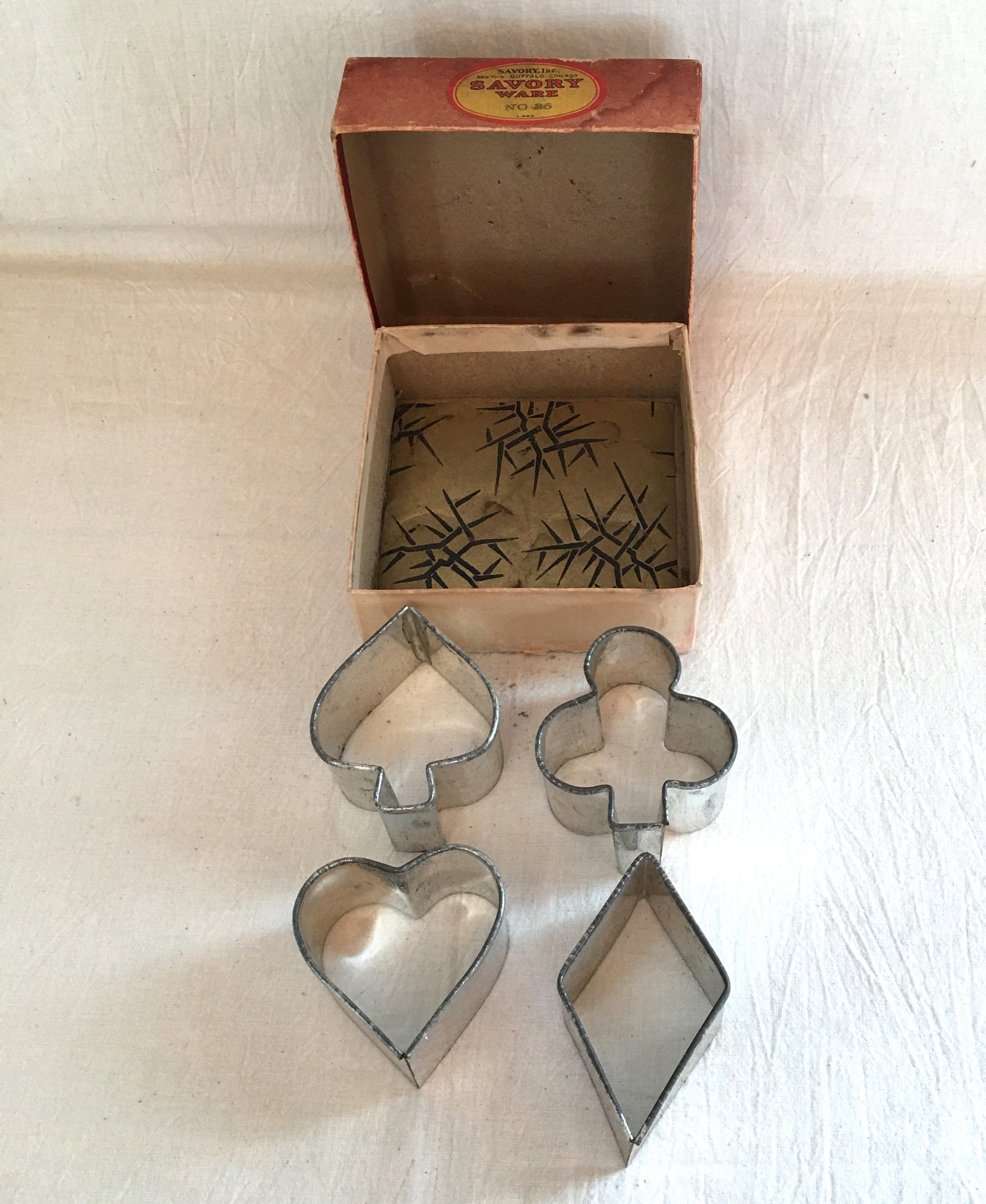 1920s to 1930s Savory Ware Cookie Cutters in Original Box, Shapes of Playing Card Suits