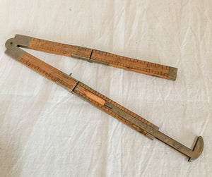 1890’s – 1910’s Stanley Rule and Level Co. Wood and Brass Level, Boxwood and Brass Caliper Rule No. 98