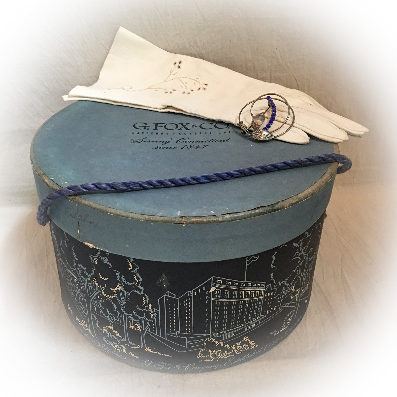1950’s Hatbox, G. Fox & Co.