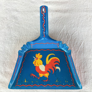 Vintage Rooster Dustpans, Matching Pair!