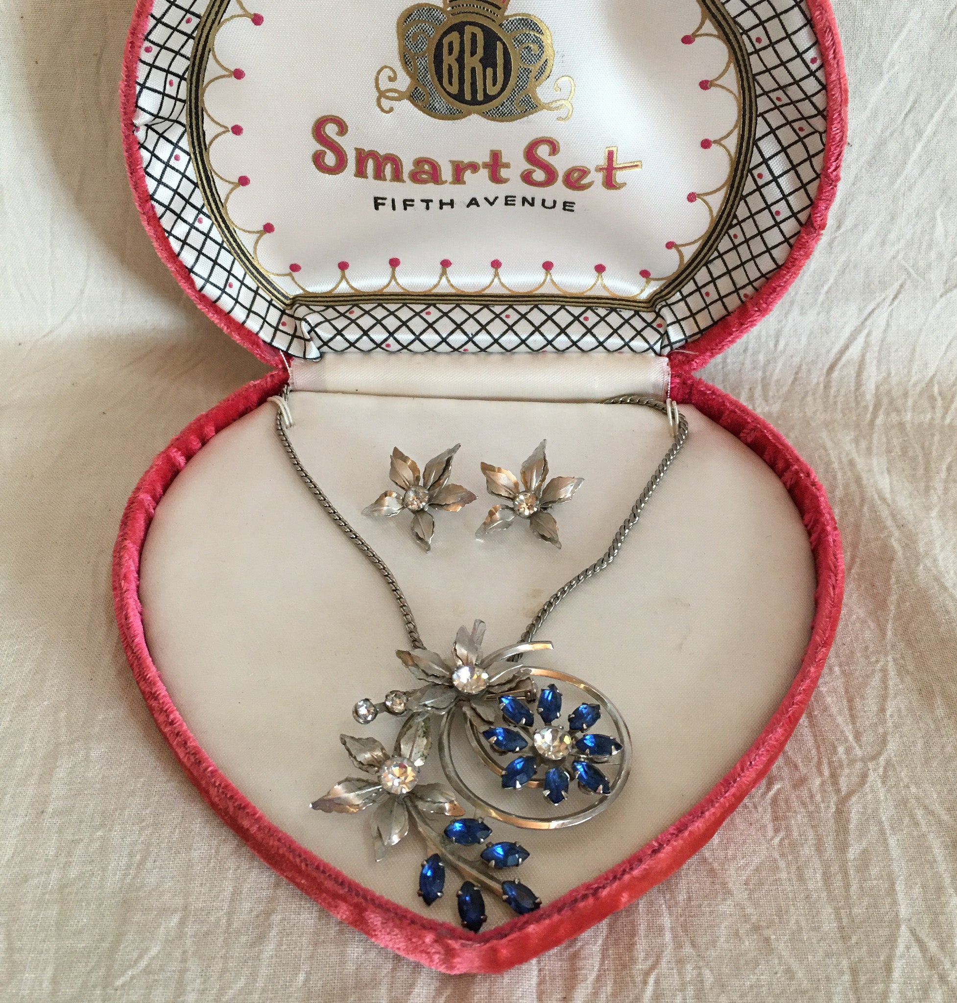 Mid Century Jewelry Set in Original Velvet Heart Shaped Box