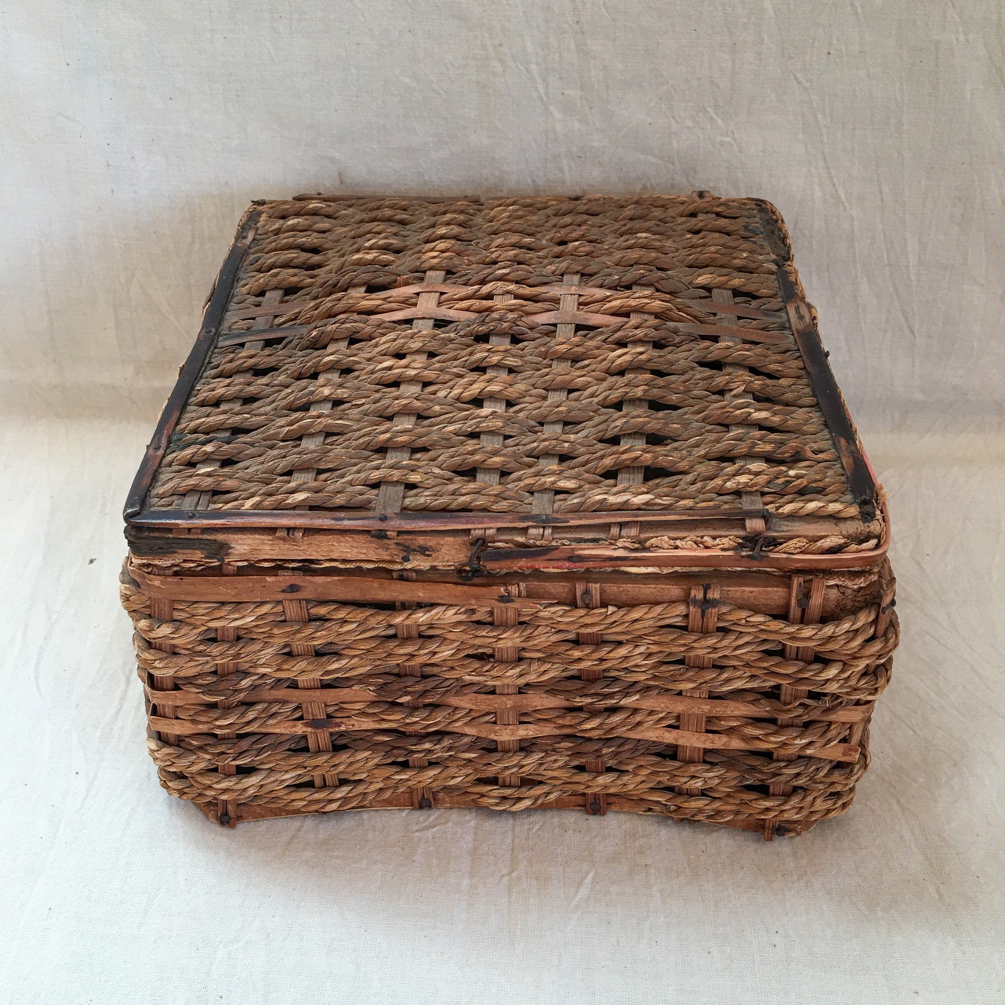 Vintage Sewing Basket with Contents