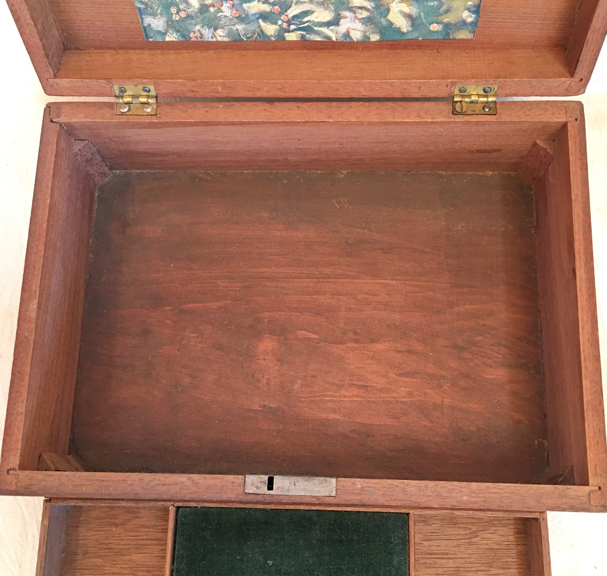 Mid Century Sewing Box, Repaired Top Tray?