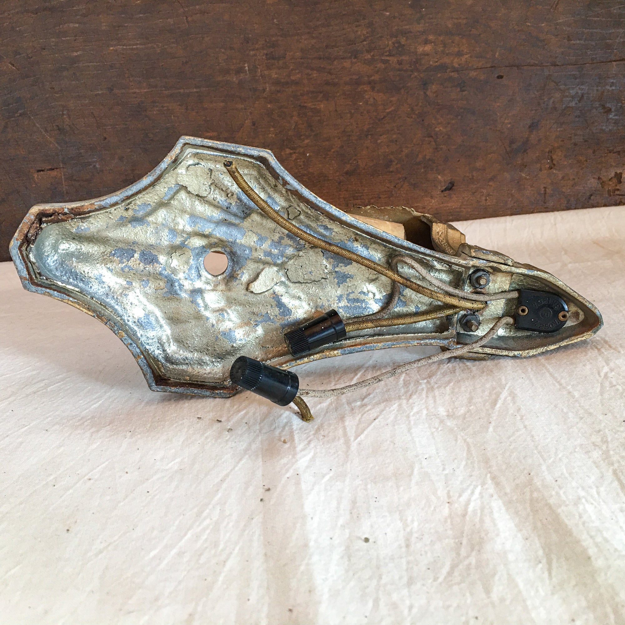 1930’s Art Deco Wall Sconce