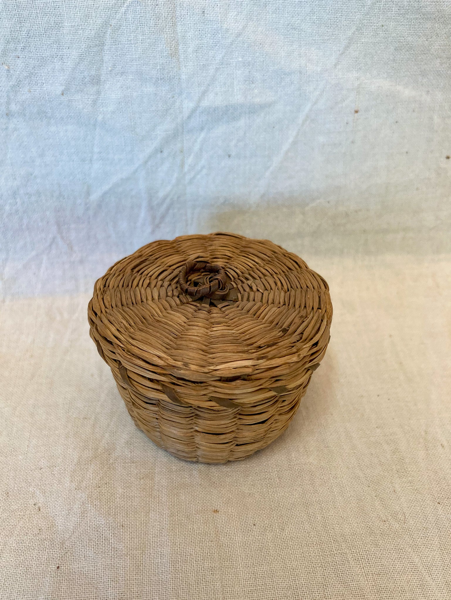 1910’s Tiny Woven Sweet Grass Basket and Crochet Hook Holder with Contents