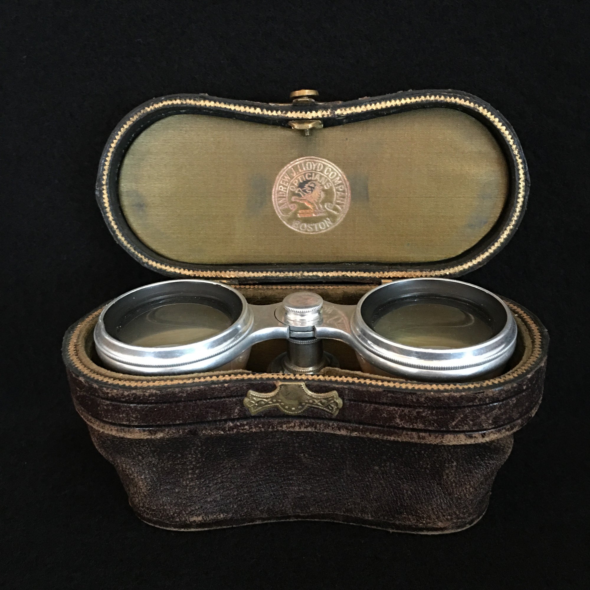 1880 - 1920 Lemaire Paris Opera Glasses, Pink Mother of Pearl with Leather and Silk Case