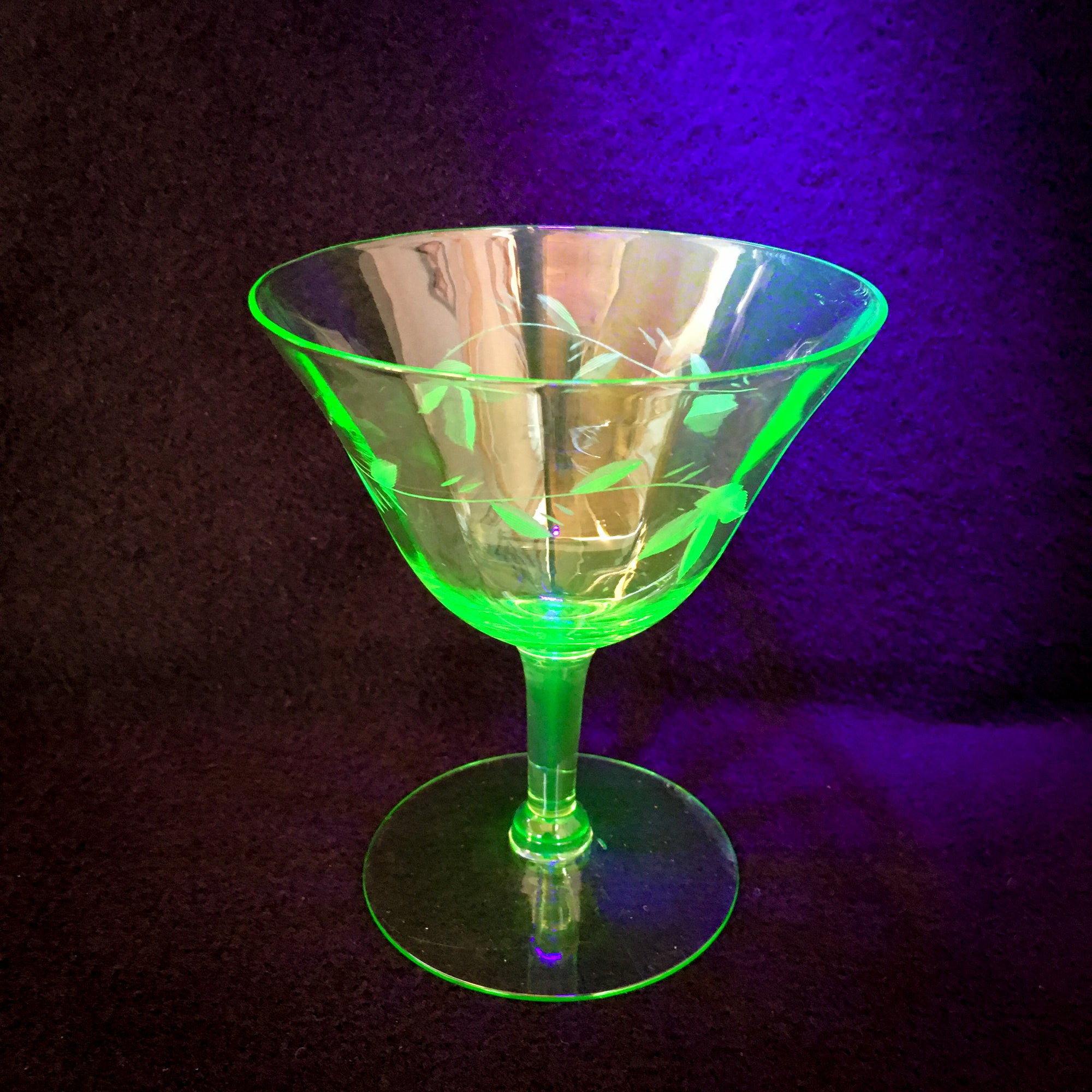 1920's - 1930's Vintage Uranium Glass Cocktail Goblets – Set of 3