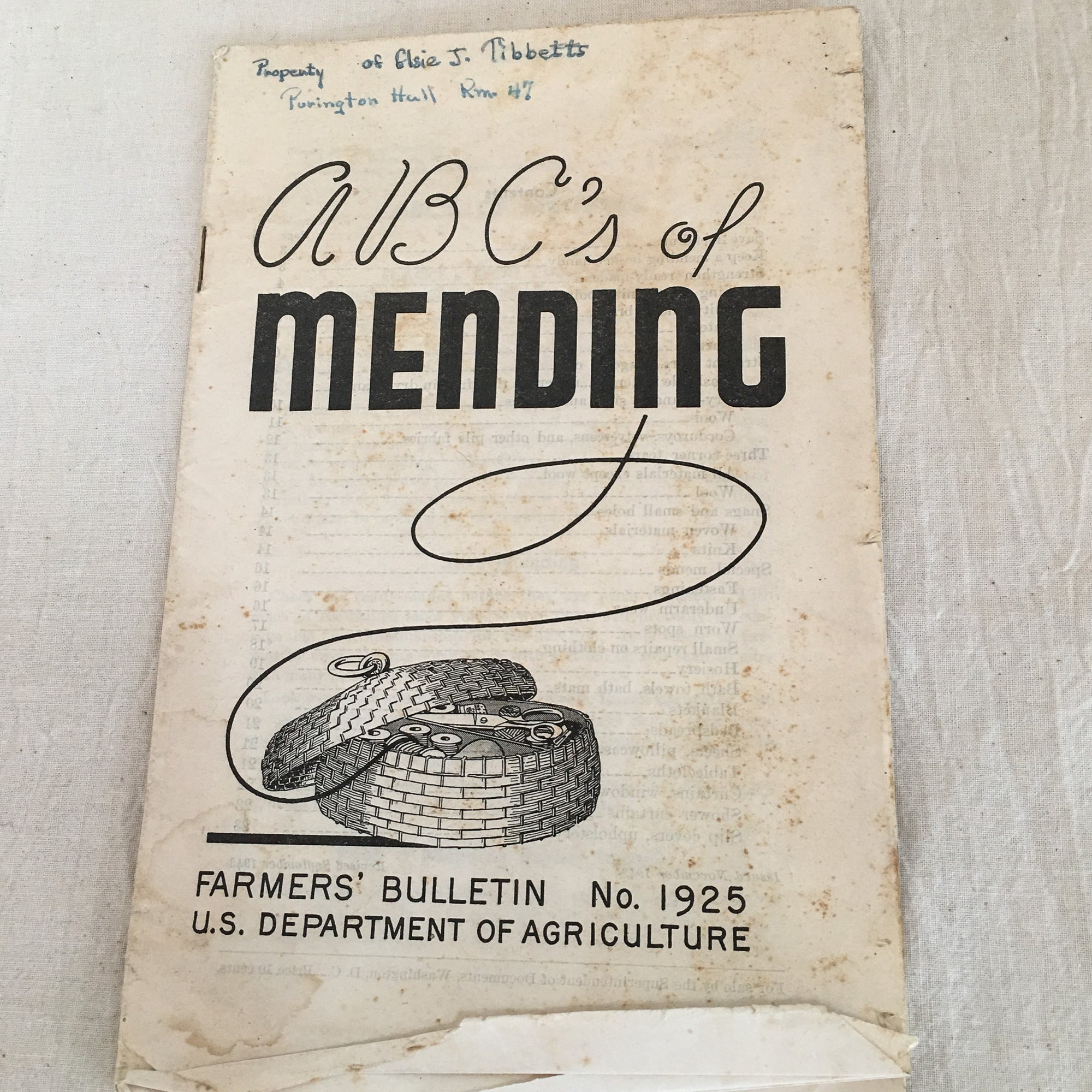 WWII Era Cooking and Mending Pamphlets