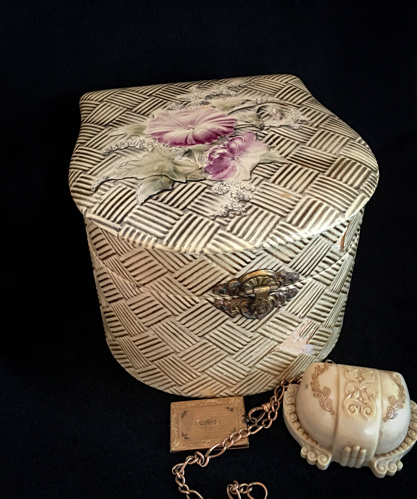 Early 1900s Celluloid Cuff and Collar Box, Satin Interior