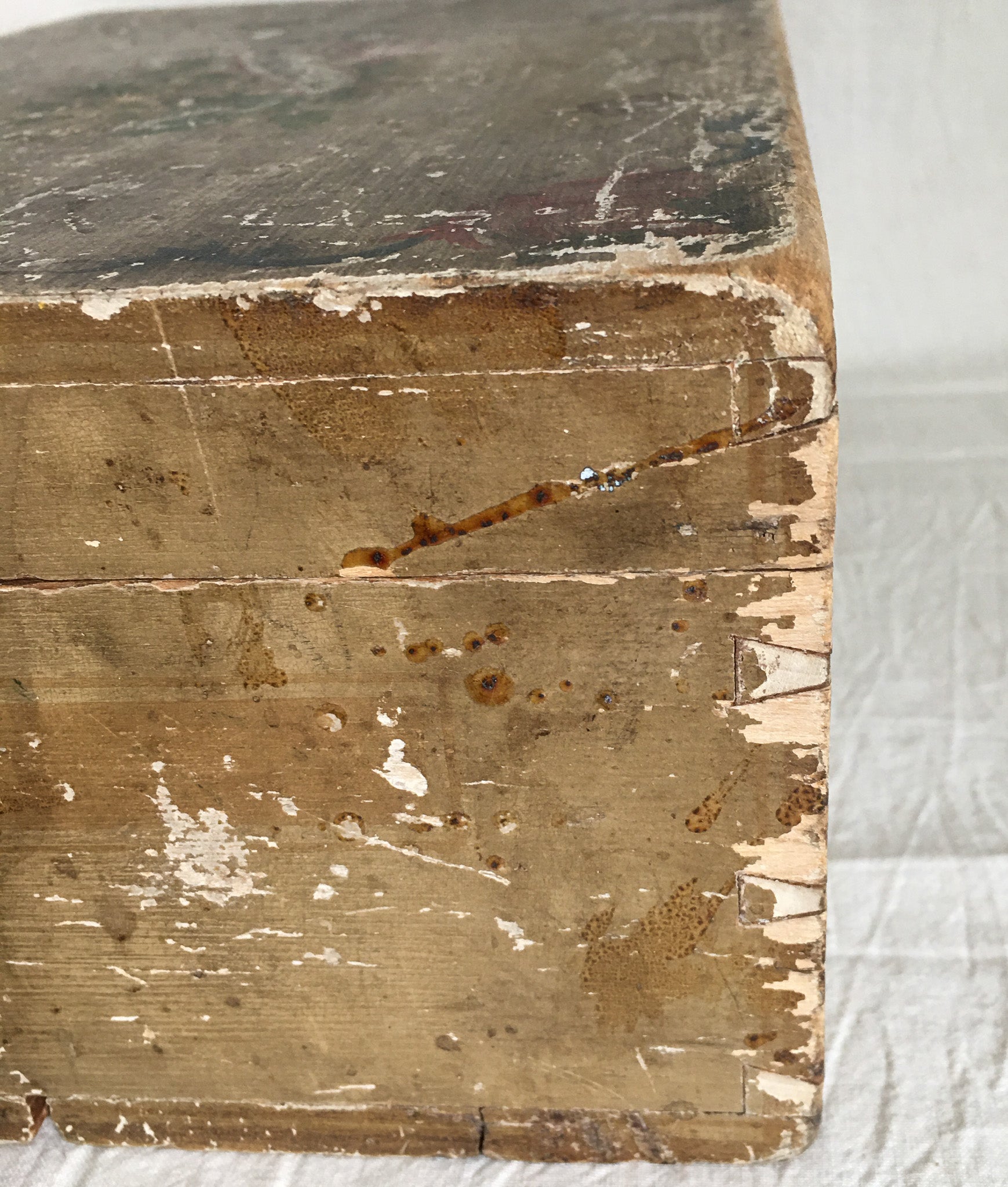 1800s Hand-Painted Wooden Keepsake Box – Dovetailed with Inscription "Sophronia"