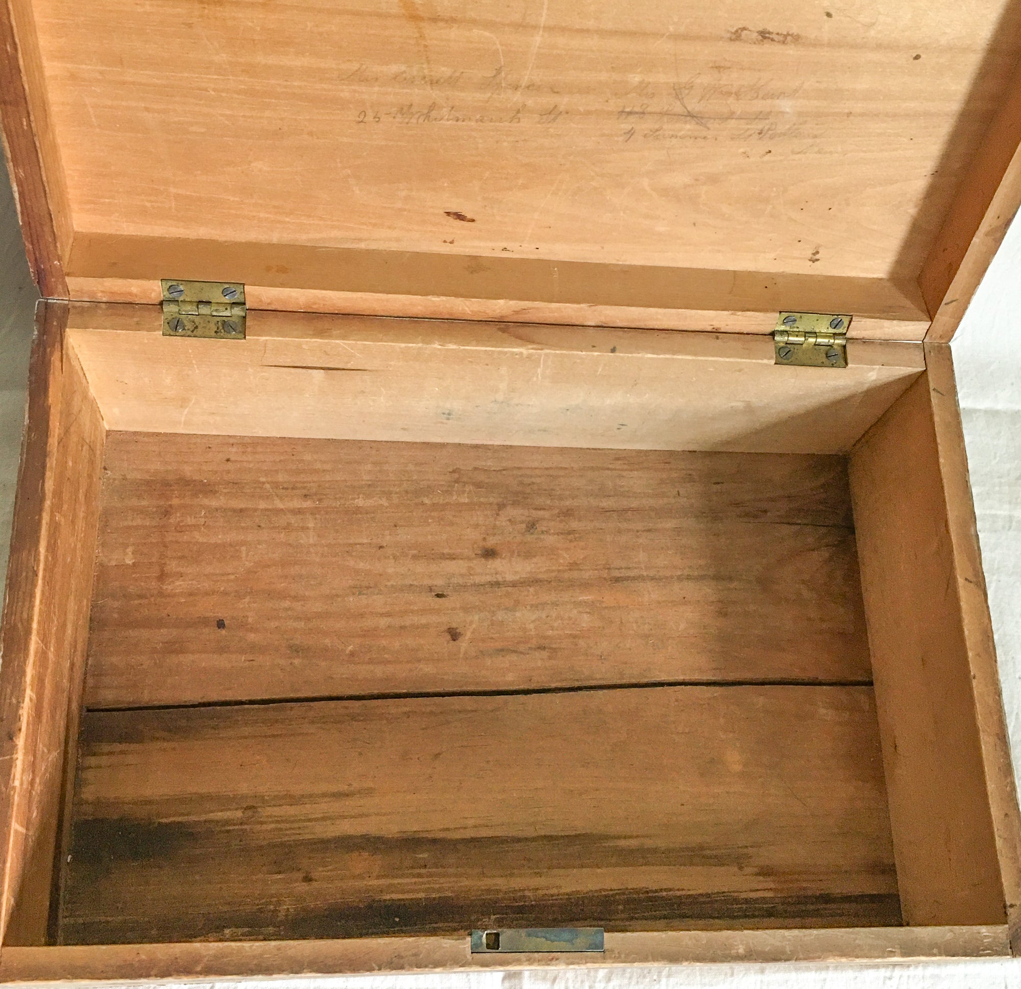 1800s Hand-Painted Wooden Keepsake Box – Dovetailed with Inscription "Sophronia"