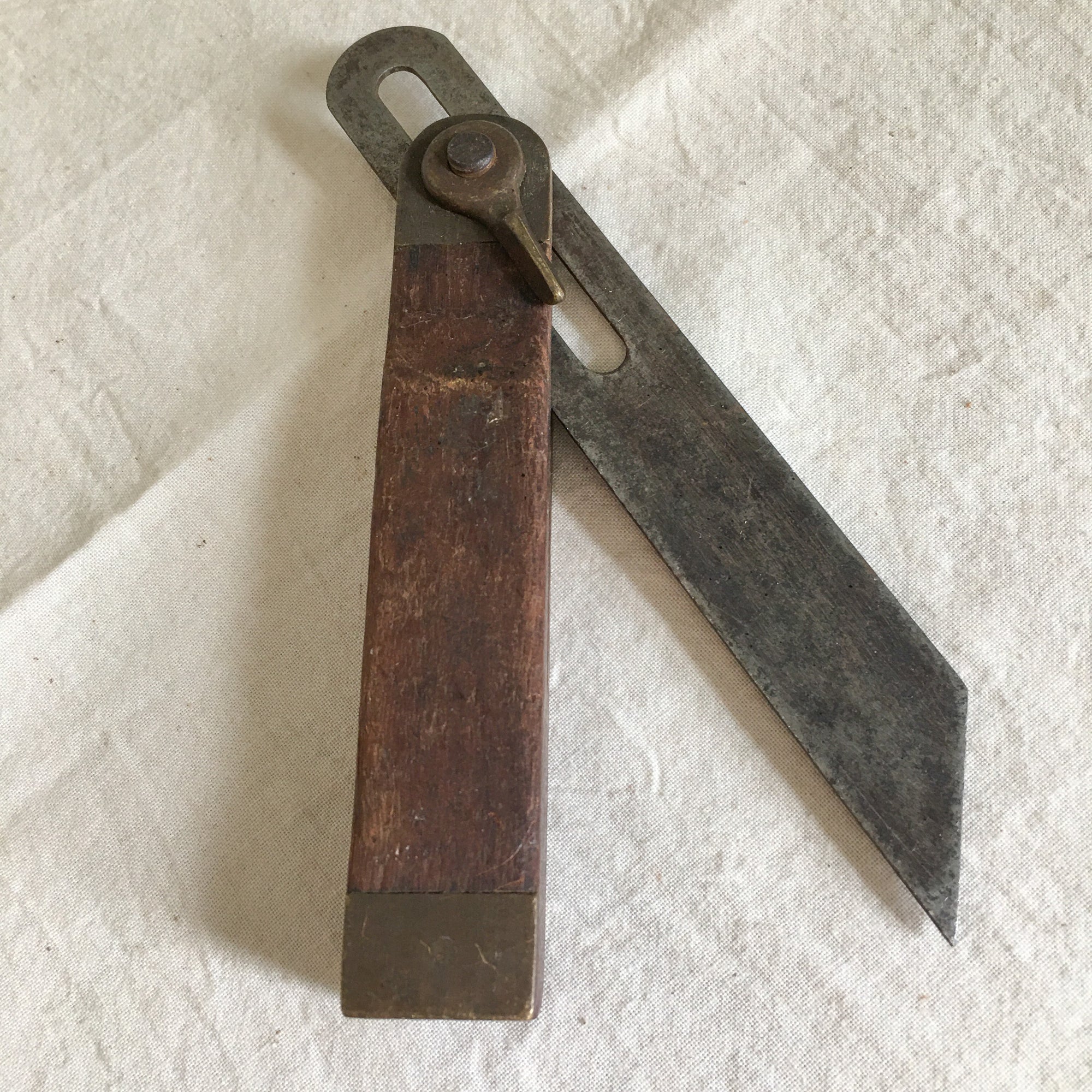 Set of 3 Vintage Wood and Metal Carpenter Tools – Early to Mid 1900s