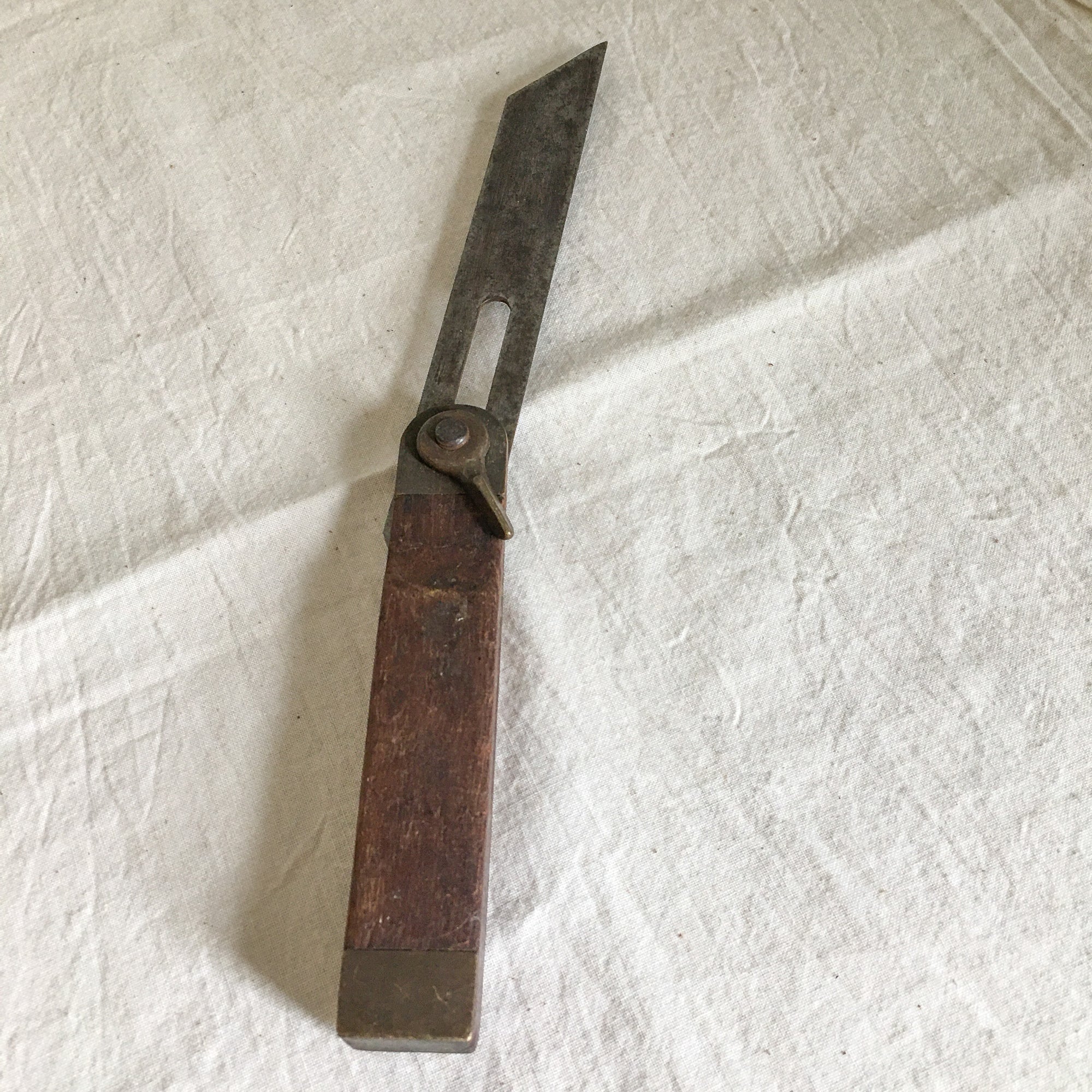 Set of 3 Vintage Wood and Metal Carpenter Tools – Early to Mid 1900s