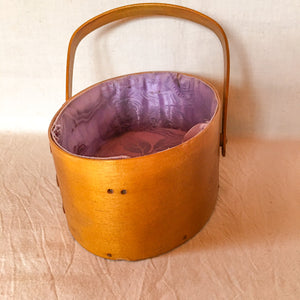 1930's - 1940's Shaker Sewing Carrier – Floral Appliqué Lid, Silk Lined