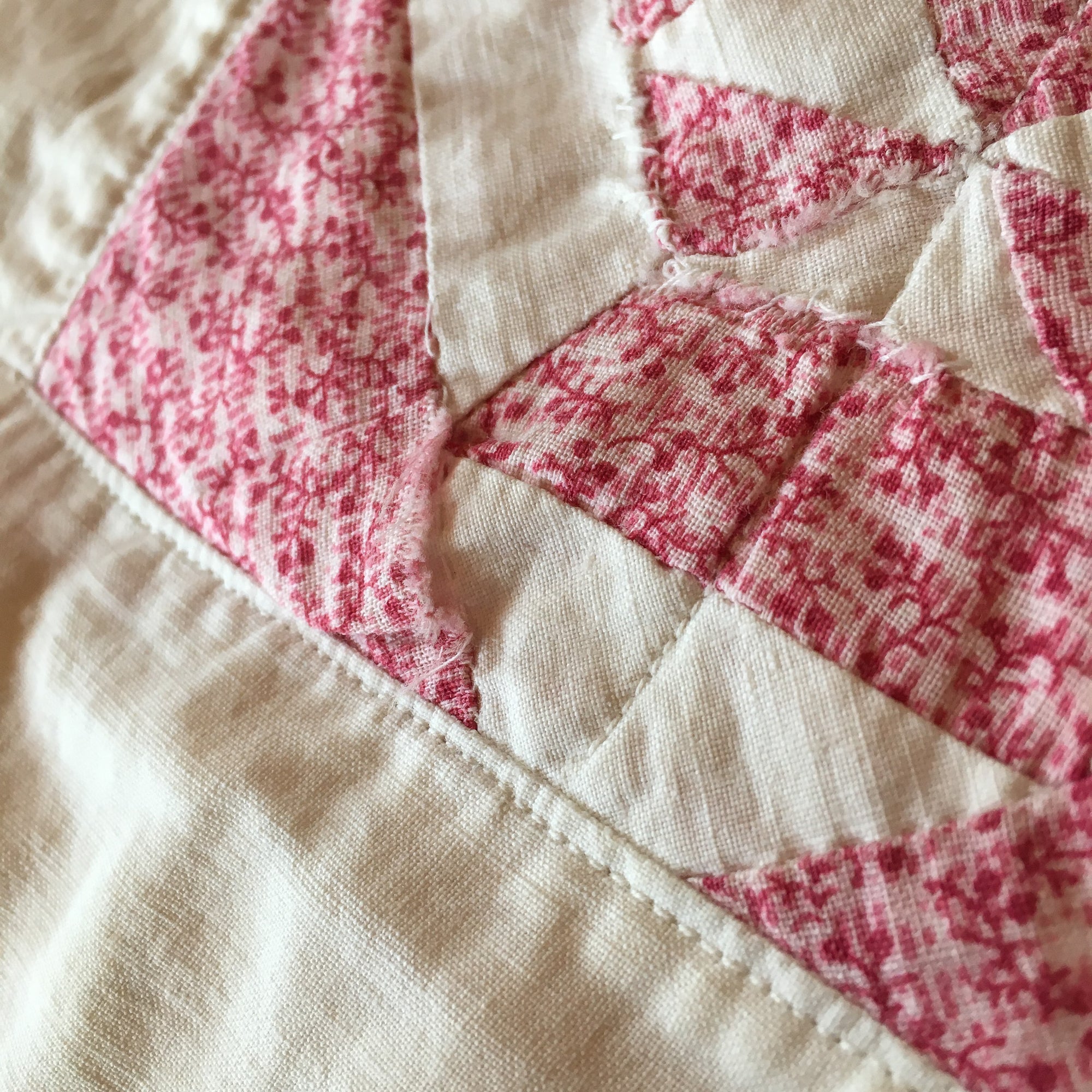 1930s–40s Pink & White Basket Quilt – Hand Stitched, 29" x 23.5"