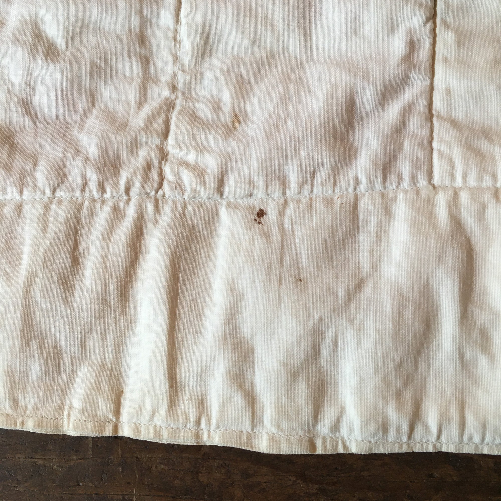 1930s–40s Pink & White Basket Quilt – Hand Stitched, 29" x 23.5"