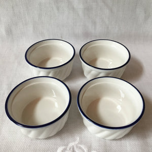 Vintage Enamelware Pan & Ceramic Custard Cups: Blue Rim Baking Set