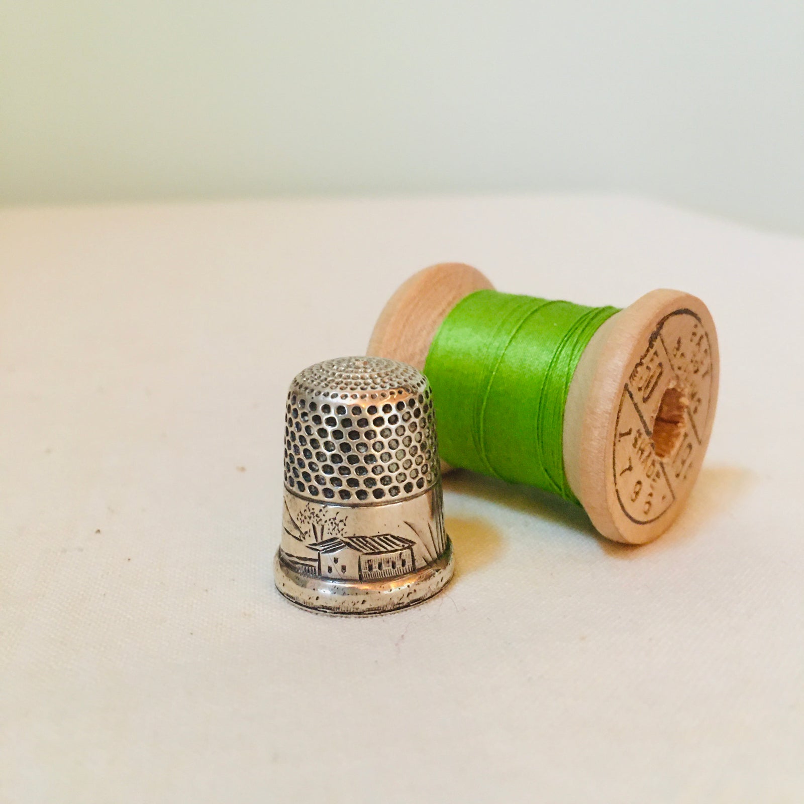 Thimble, sterling silver farm scene