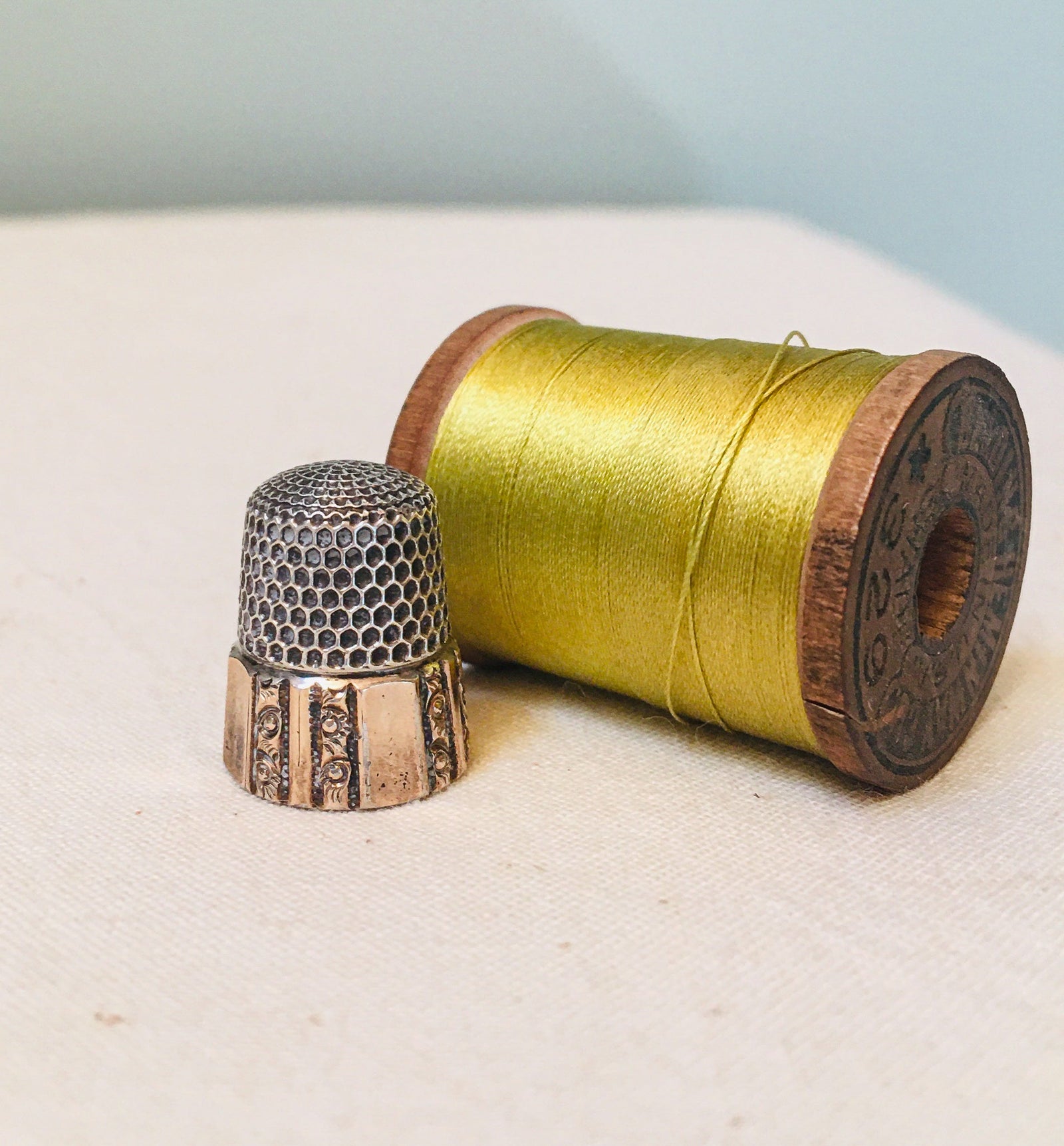 Simons Bros Thimble, Sterling Silver with Gold Band, Size 6, May 28 89 (#16)