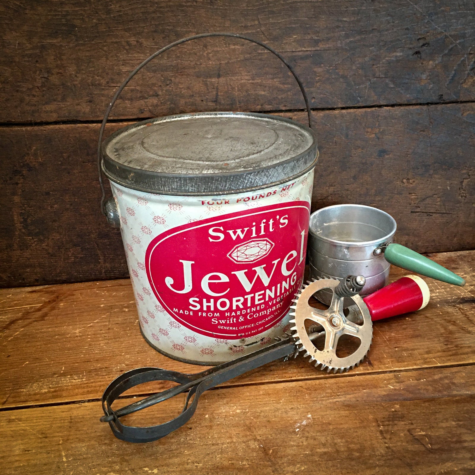 Mid Century Swift’s Jewel Shortening Tin