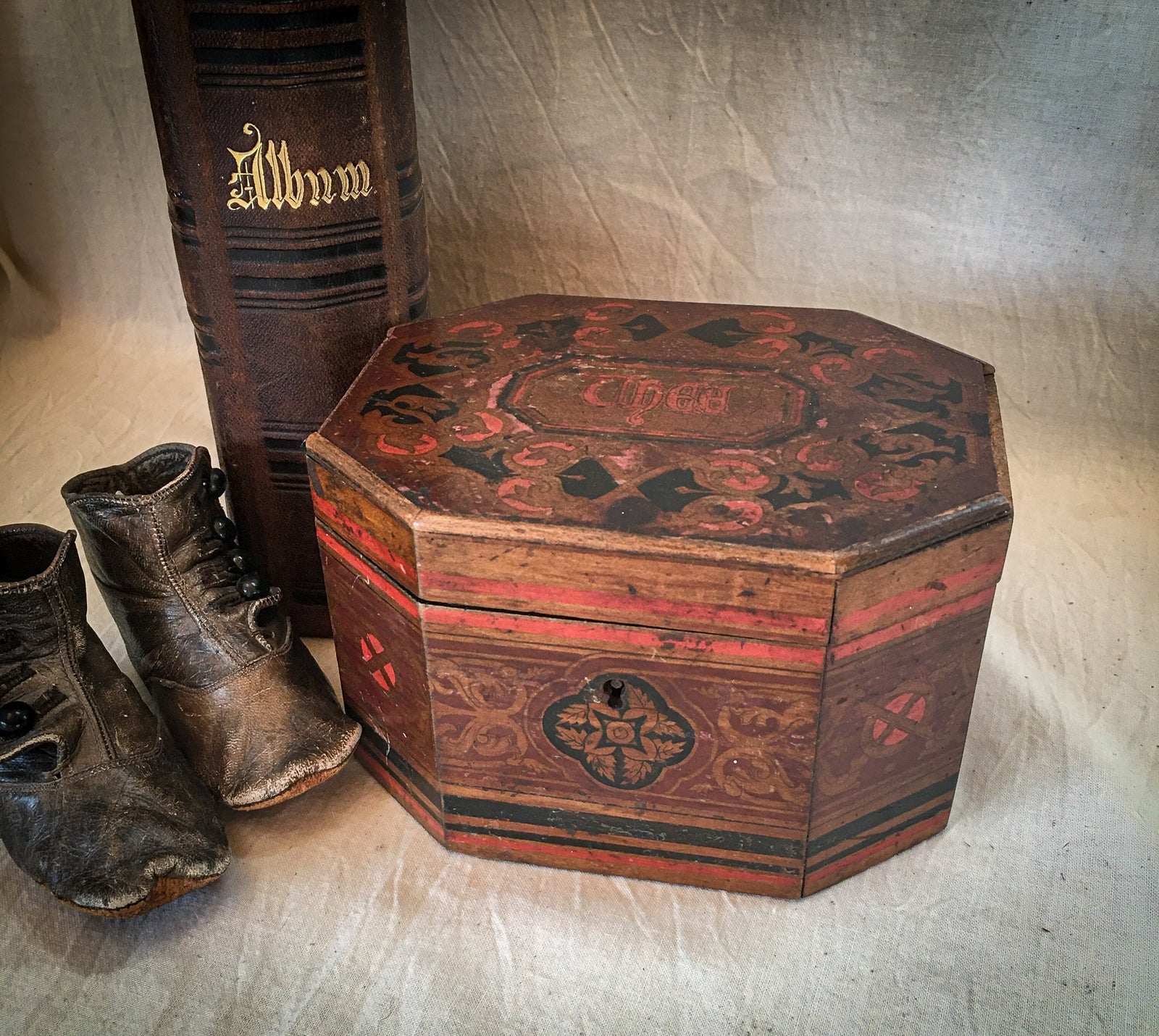 19th Century Octagonal Keepsake Box with Painted Decoration