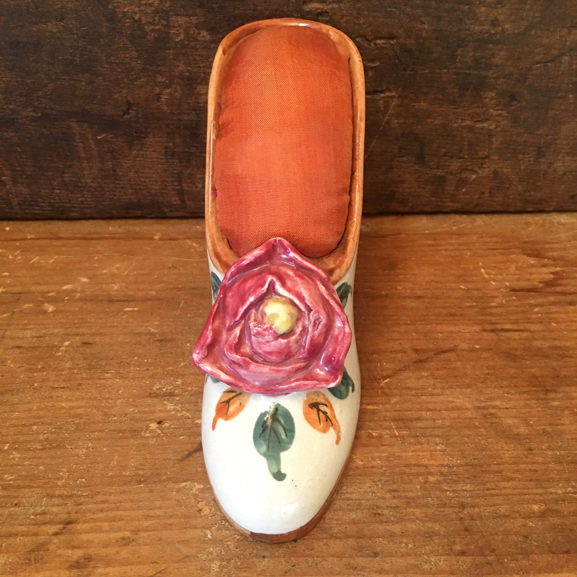 An Autumn Pair!  #4 Shaker Box and ‘40’s – ‘50’s Ceramic Shoe Pincushion