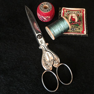 Vintage Sewing Scissors, Bunker Hill Monument and Faneuil Hall Souvenir of Boston