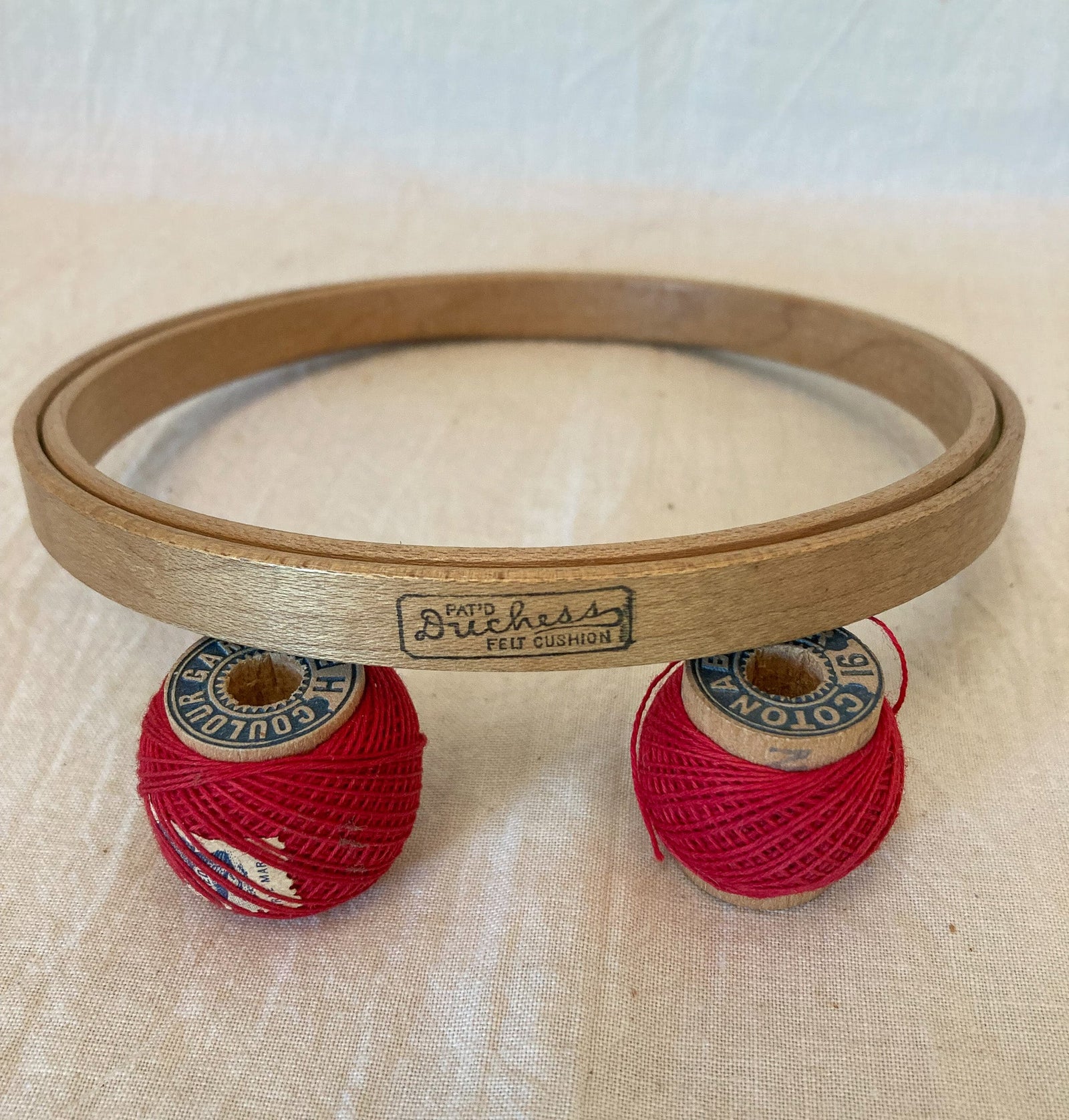 Vintage Duchess 5.5” Embroidery Hoop