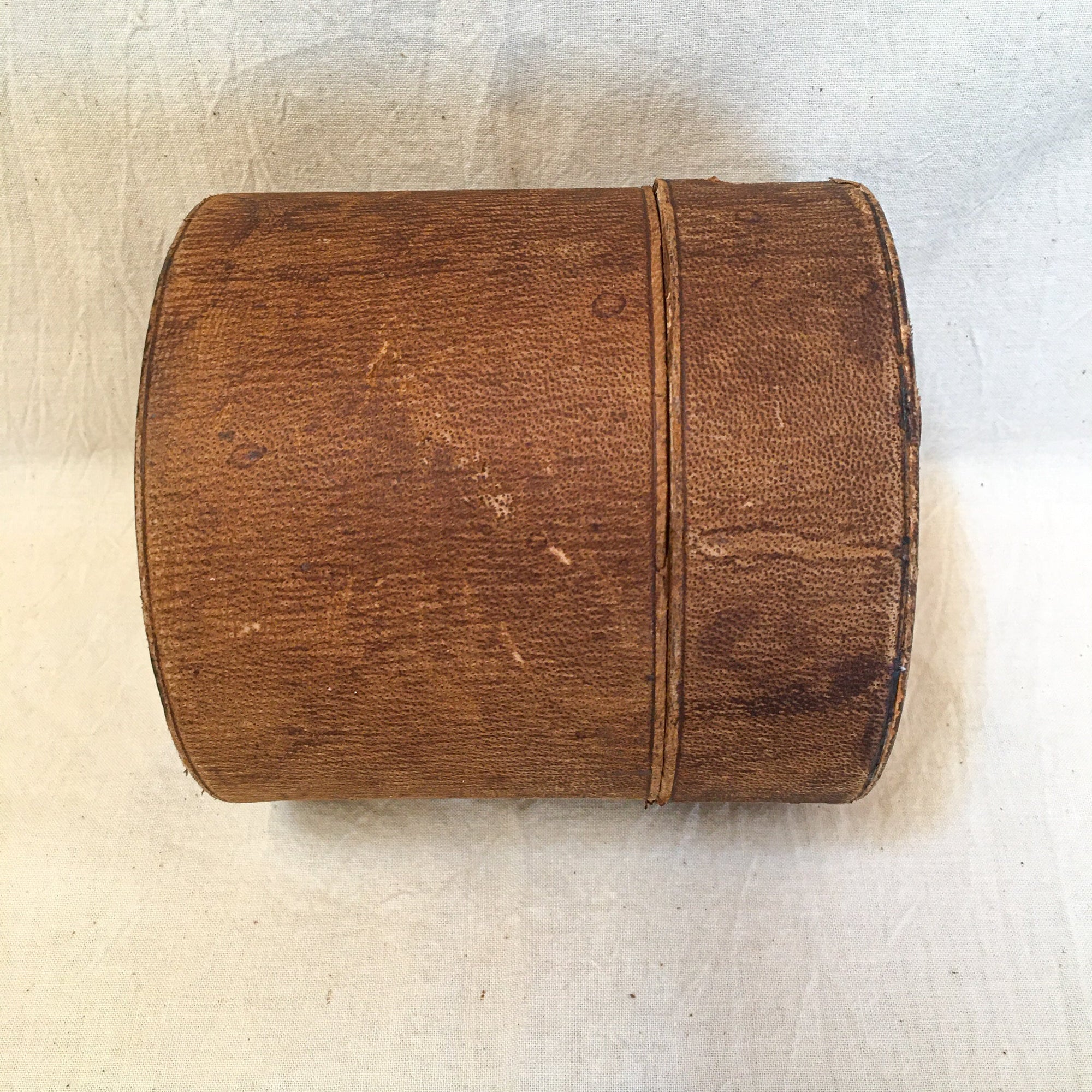 Late 1800’s – Early 1900’s Leather Collar Box with Dog Decoration